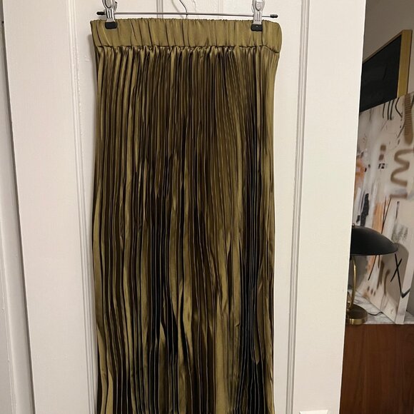 women's silky accordion pleated skirt chartreuse green size xs - Picture 5 of 13